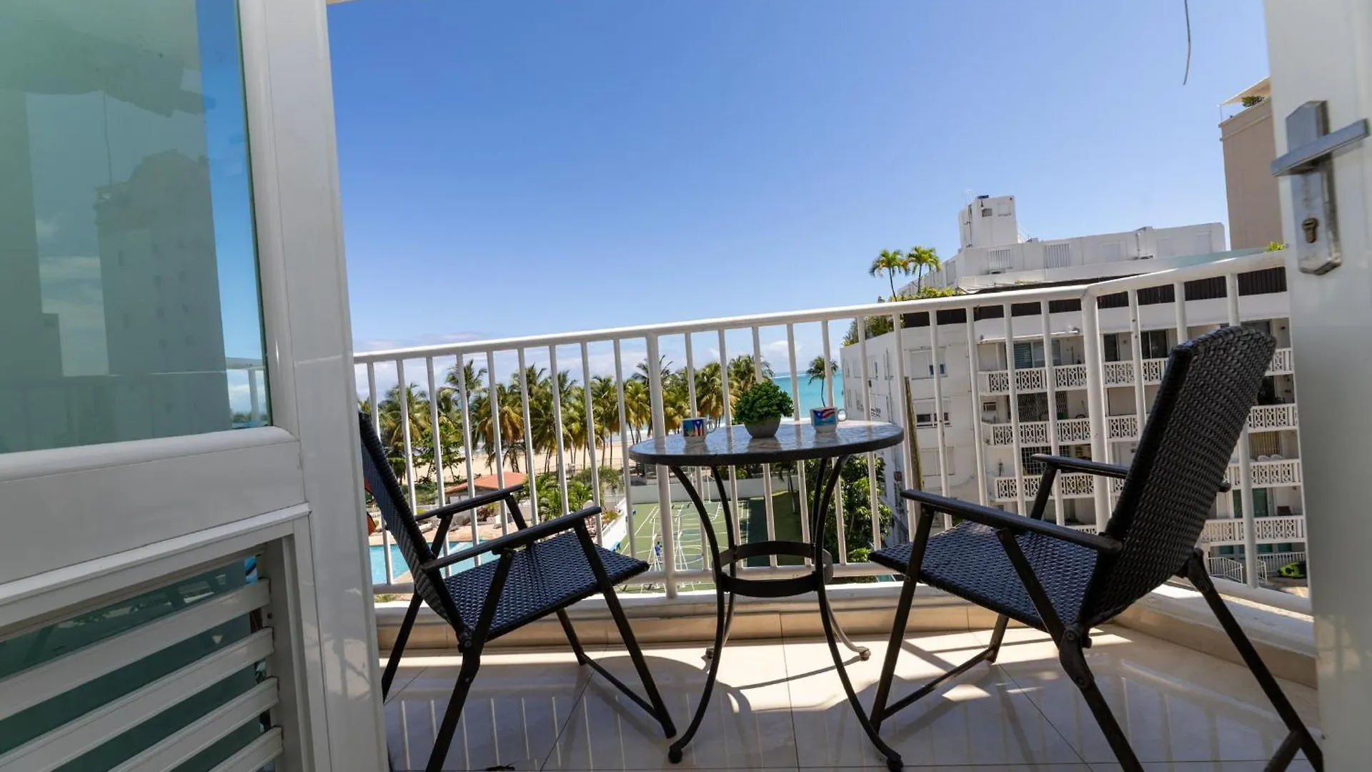 Mi Estadia San Juan Appartement
